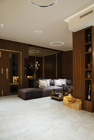 MANGINI ARREDAMENTI REALIZZAZIONI