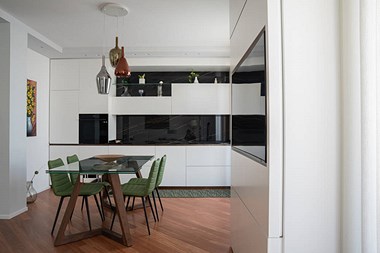 MANGINI ARREDAMENTI REALIZZAZIONI