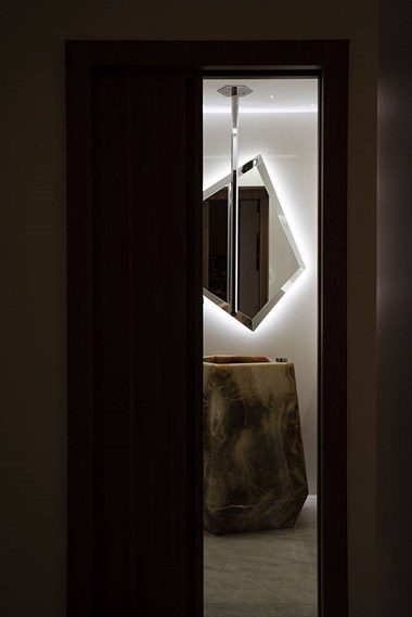 MANGINI ARREDAMENTI REALIZZAZIONI