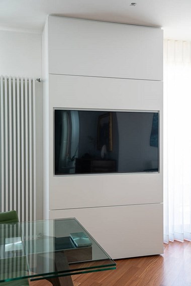 MANGINI ARREDAMENTI REALIZZAZIONI