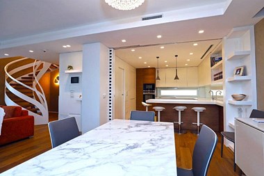 MANGINI ARREDAMENTI REALIZZAZIONI