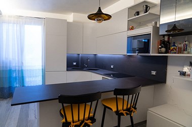 MANGINI ARREDAMENTI REALIZZAZIONI