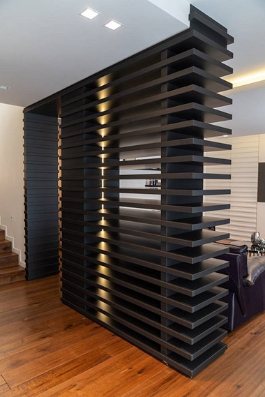 MANGINI ARREDAMENTI REALIZZAZIONI