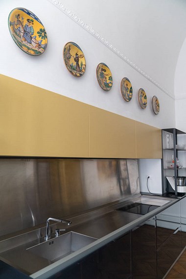 MANGINI ARREDAMENTI REALIZZAZIONI