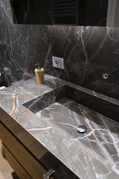 MANGINI ARREDAMENTI REALIZZAZIONI