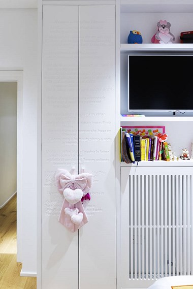 MANGINI ARREDAMENTI REALIZZAZIONI