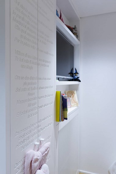 MANGINI ARREDAMENTI REALIZZAZIONI