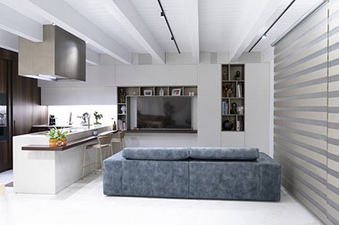 MANGINI ARREDAMENTI REALIZZAZIONI