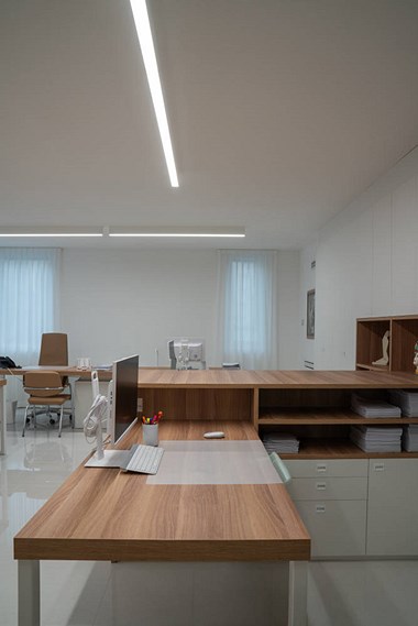 MANGINI ARREDAMENTI REALIZZAZIONI