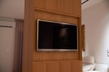 MANGINI ARREDAMENTI REALIZZAZIONI