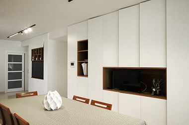 MANGINI ARREDAMENTI REALIZZAZIONI